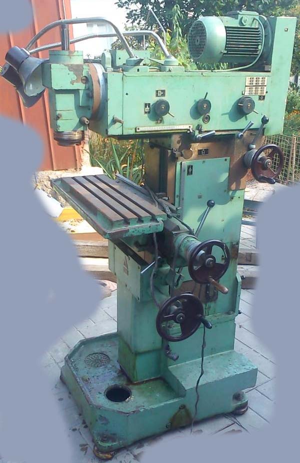 Загальний вигляд  широкоуніверсального фрезерного верстата 6Е75ПФ1